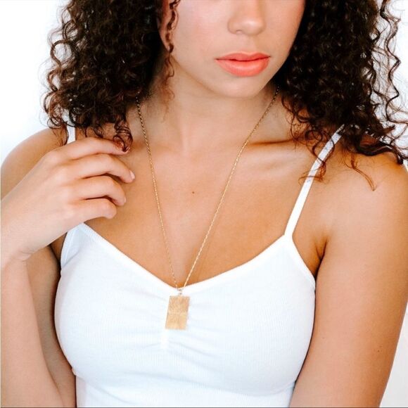 Uncommon James Queens Necklace - NWT - Picture 2 of 4